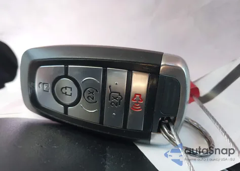 2023 Ford Mustang Ecoboost Premium Fastback z USA, uszkodzony, nr VIN 1FA6P8TD5P5102240